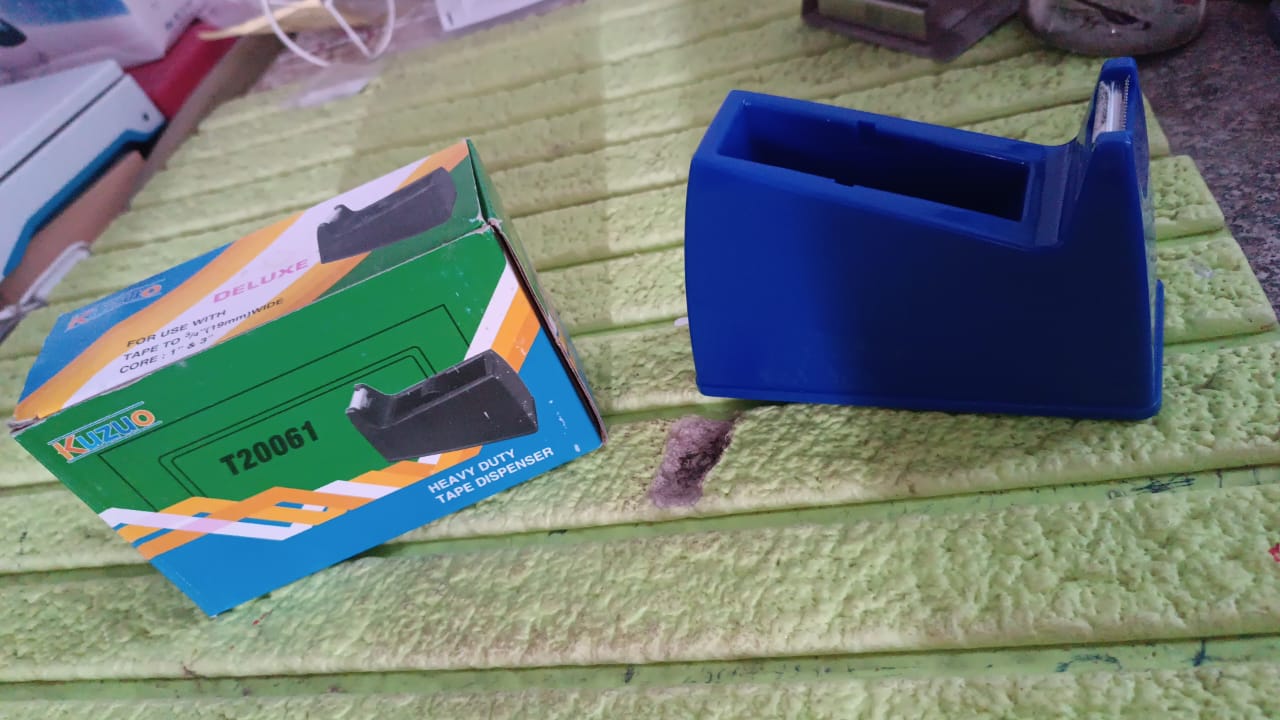Plastic Tape Dispenser Cutter for Home Office use (1 pc / Big / Mix Color) Plastic Tape Dispenser Cutter for Home Office use (1 pc / Big / Mix Color)